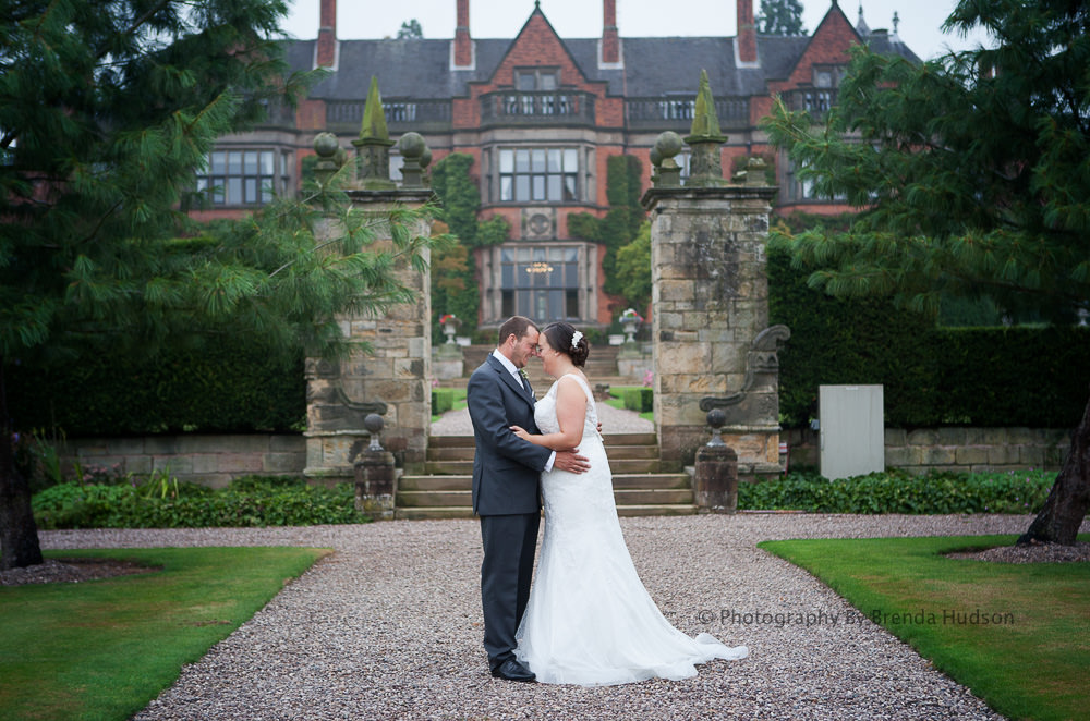 Wedding Photographer in Rugeley, Staffordshire – Georgina & David – Hoar Cross Hall