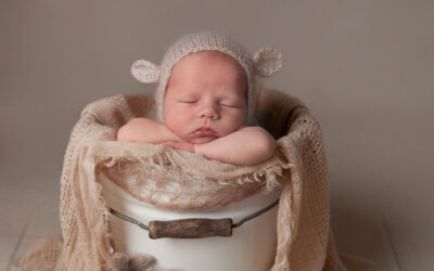 Newborn photos in Rugeley ~Phoenix